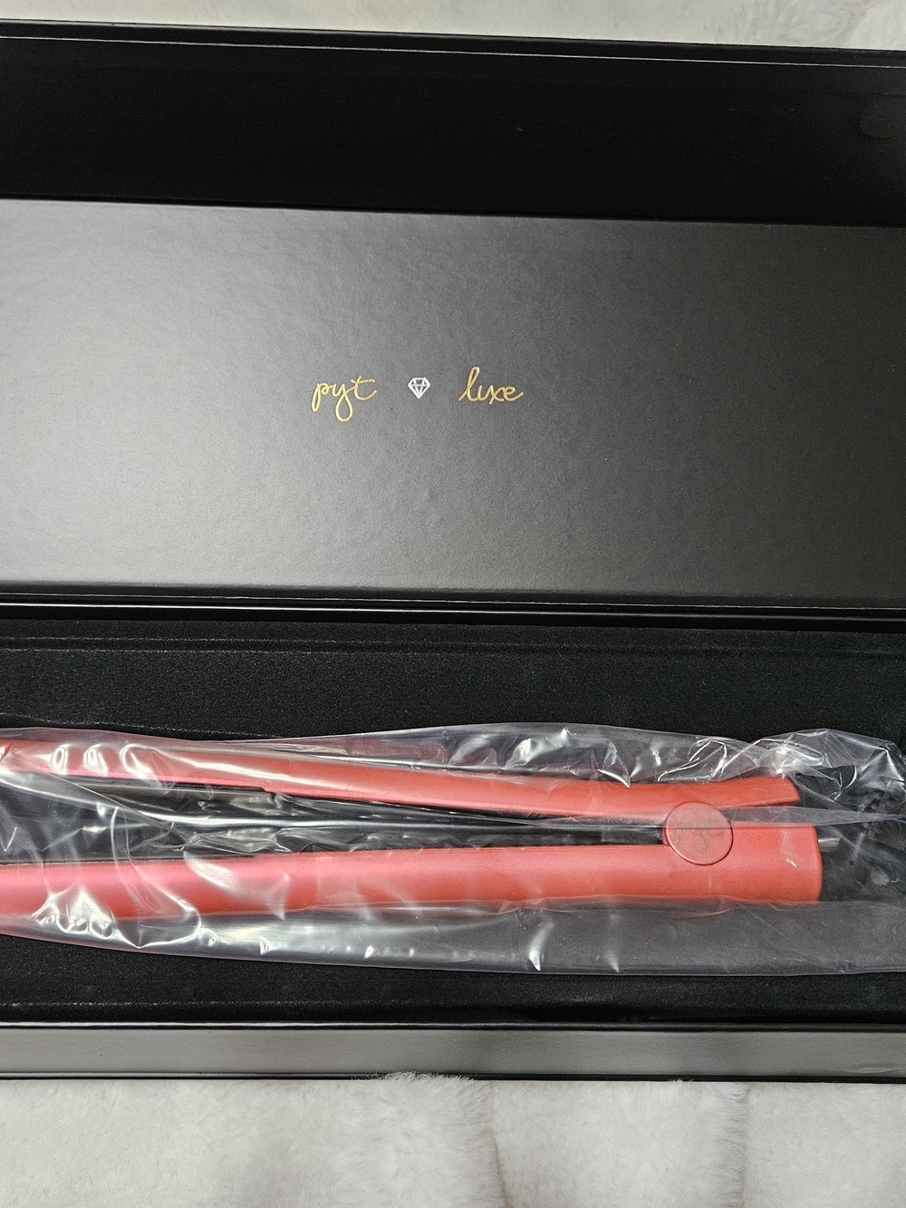 PYT Luxe 'Darling, You're a Goddess' Pro Ceramic Styler - Rose Quartz - Picture 2 of 7